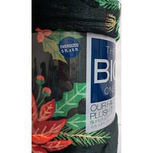 Christmas Plush Throw Blanket 5' x 6', Soft and Cozy, Black with Red Holy Plants